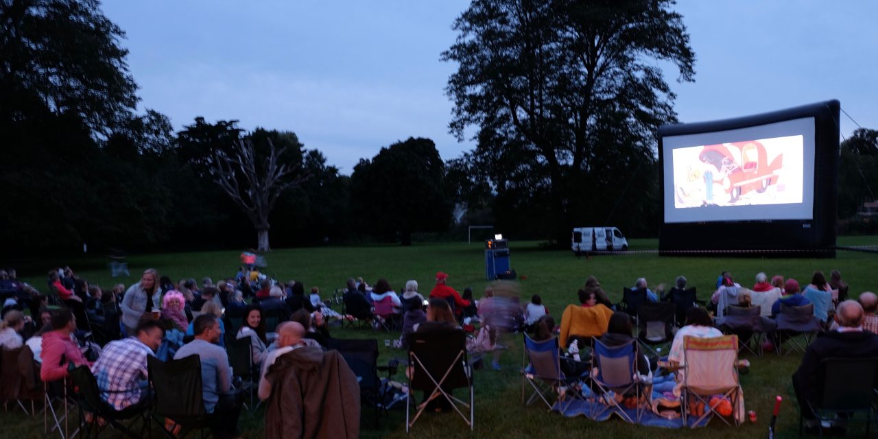 Hundreds enjoy Open Air Cinema, in support of Lympstone Pre-School
